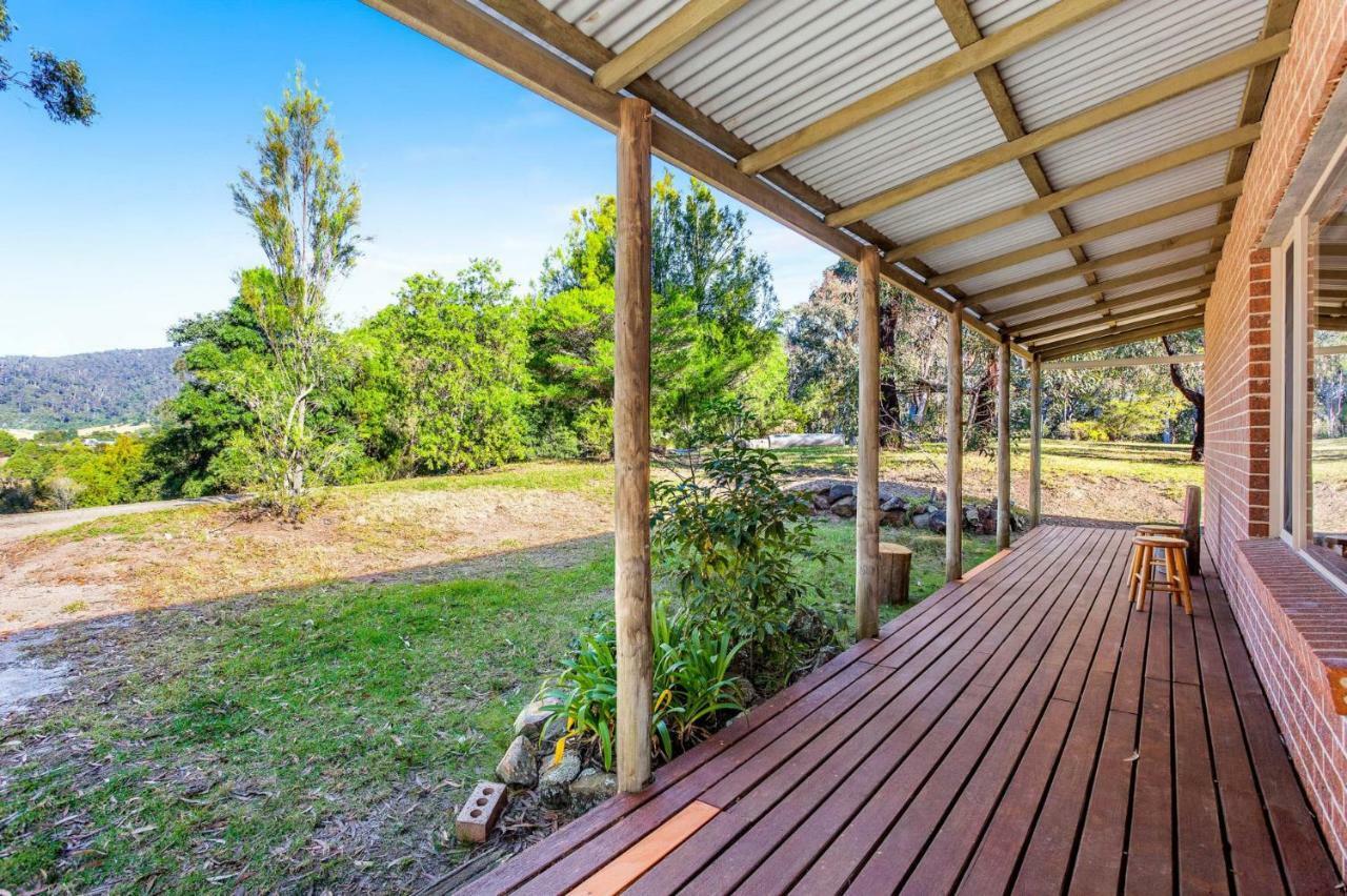 Braeside Cabin Two Alphitonia Central Tilba Exterior foto